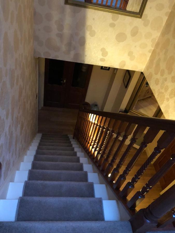 Tranquil Accommodation In A Great Location. Lanark Exterior foto