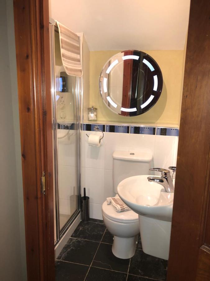 Tranquil Accommodation In A Great Location. Lanark Exterior foto