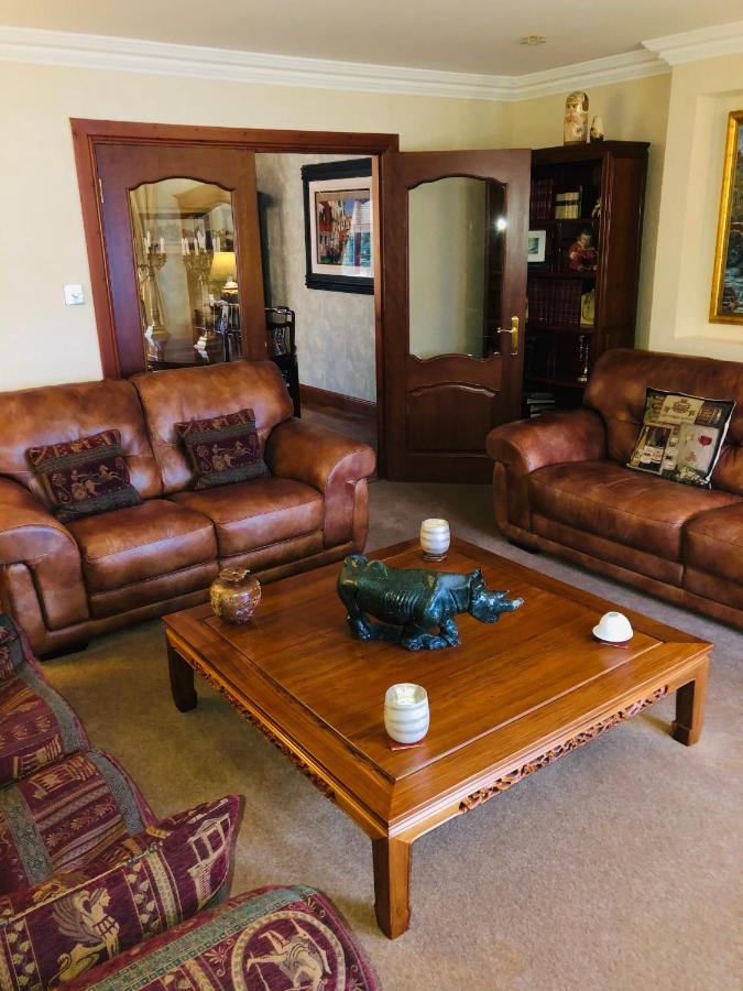 Tranquil Accommodation In A Great Location. Lanark Exterior foto